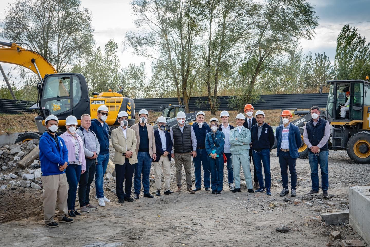 Японська делегація ознайомилася з інноваційним центром переробки відходів у бучі