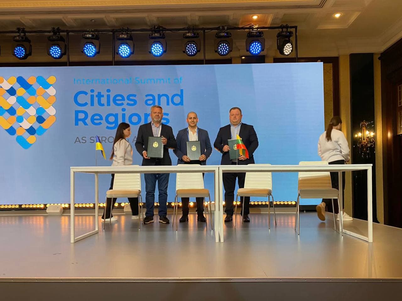 Підписано меморандум між містом Буча (Київська область), Асоціацією переробки відходів України та Литовською асоціацією знесення.